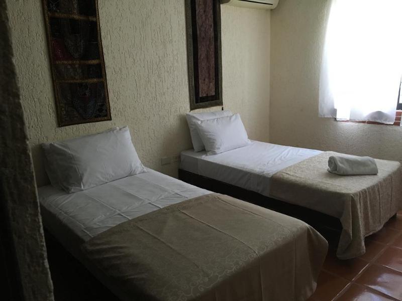 Hostel Kaana 4 You Cancun Dış mekan fotoğraf